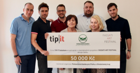 TIP IT Solutions through Fassati Art Festival presents a cheque for 50000Kč to the Food Bank for Prague and Central Bohemia Region